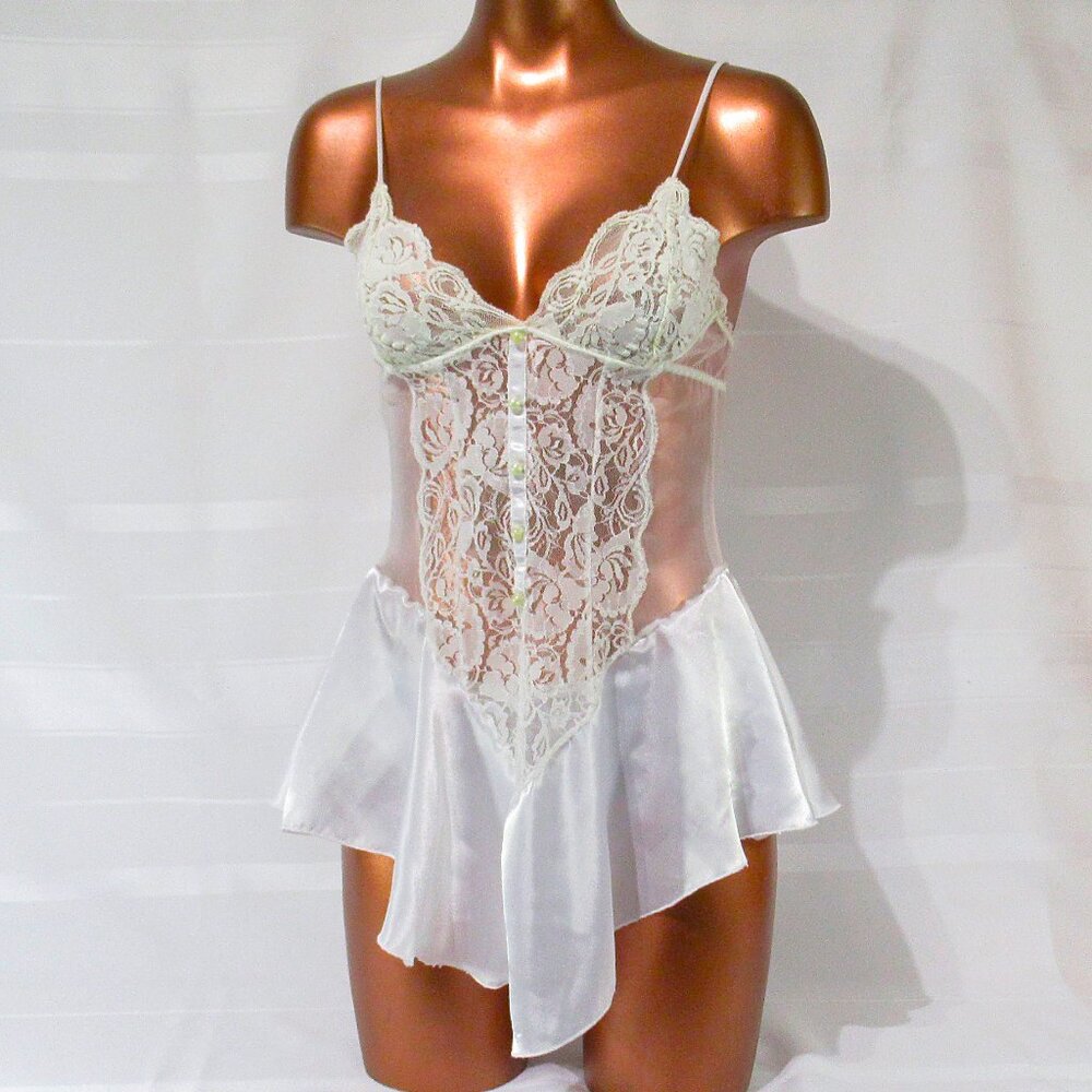 Escante Vintage Nylon & Satin Babydoll M/L
